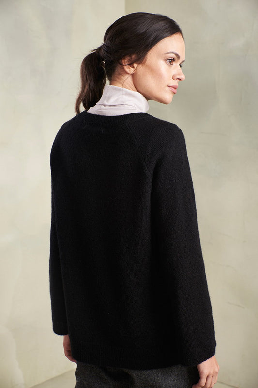 Pull Tania en Baby Alpaga & Soie Couleur Black
