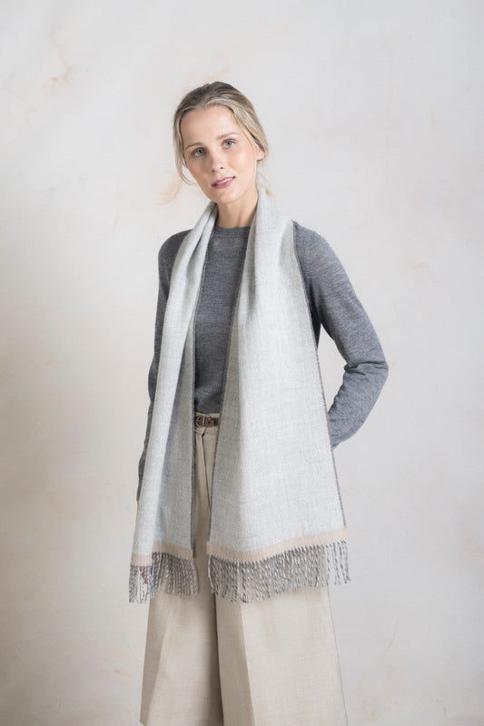 Écharpe Retail en Baby Alpaga Couleur Gris Oscuro