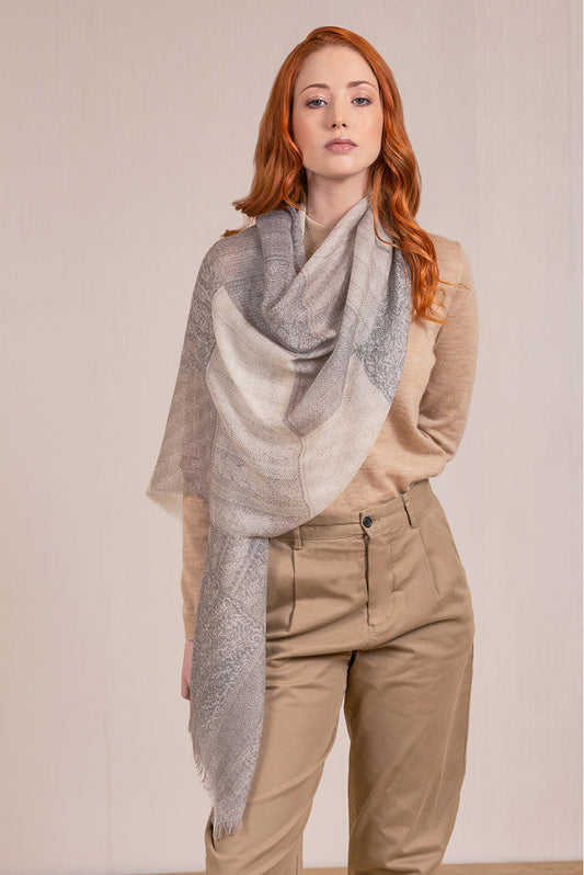 VIAMONTE SHAWL
