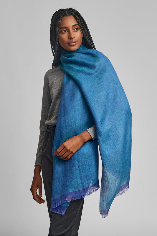 Étole Willapa en Baby Alpaga Couleur Bleu