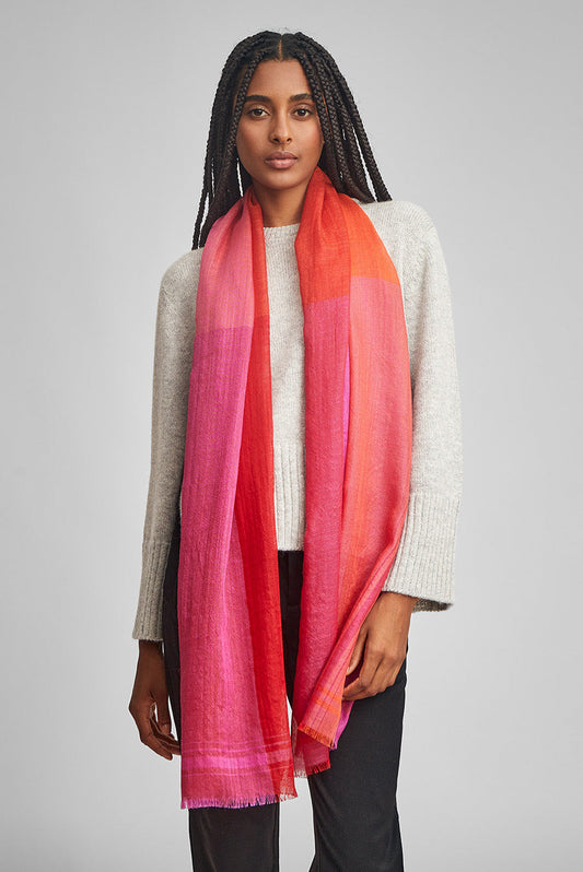 Étole Wuatia en Baby Alpaga Couleur Fucsia