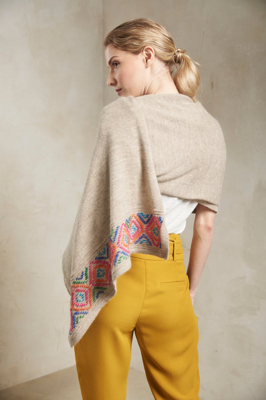 SOMBRETTA SHAWL