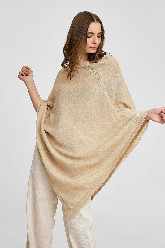 Poncho Almendra En Baby Alpaga Couleur Beige