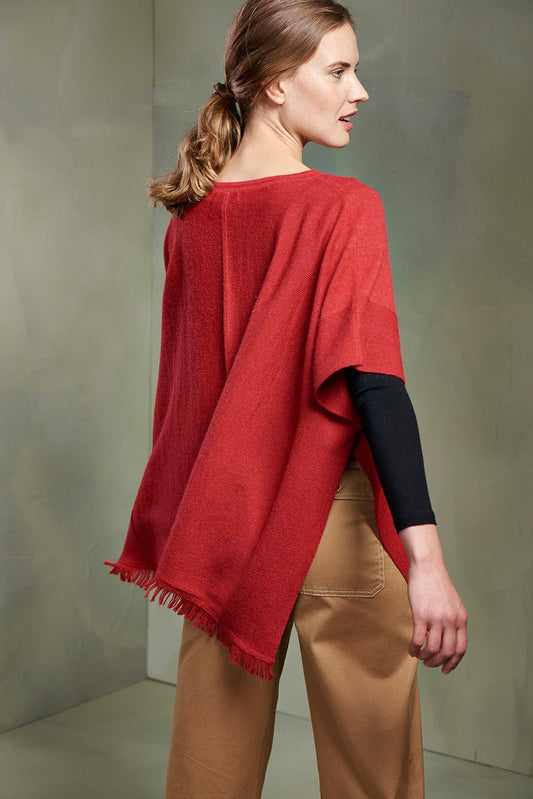 Poncho Taboa De Baby Alpaca Color Rhubarb