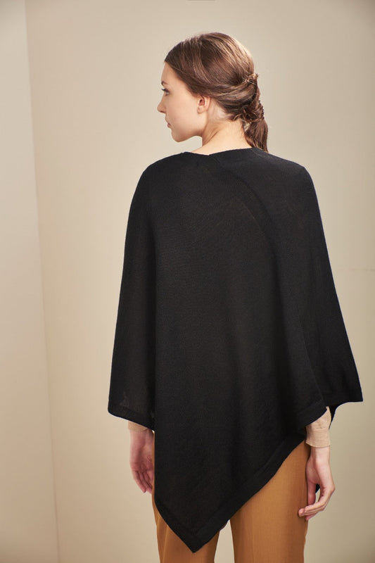 ALMENDRA PONCHO