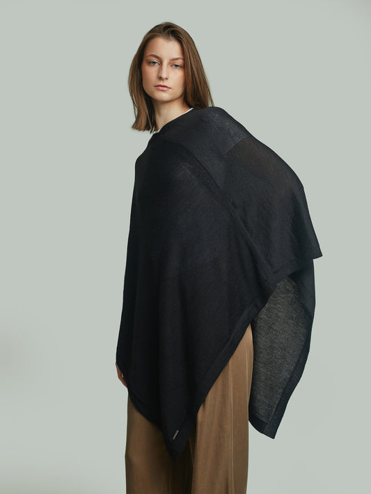 ALMENDRA PONCHO