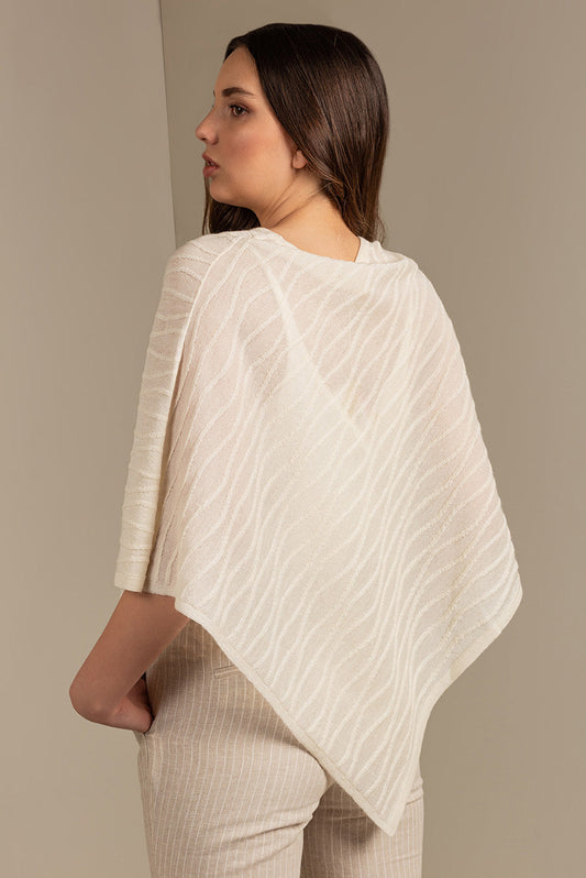 Poncho Ustinov De Baby Alpaca Color Crudo