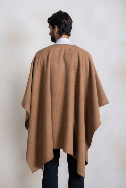 Cape Poncho Chalan en Alpaga Couleur Camel