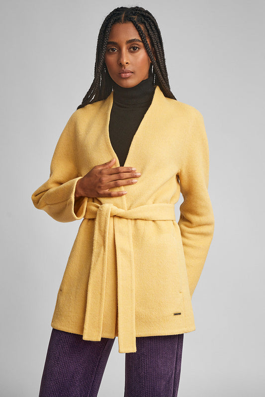 Manteau Wiki en Baby Alpaga Couleur Amarelo